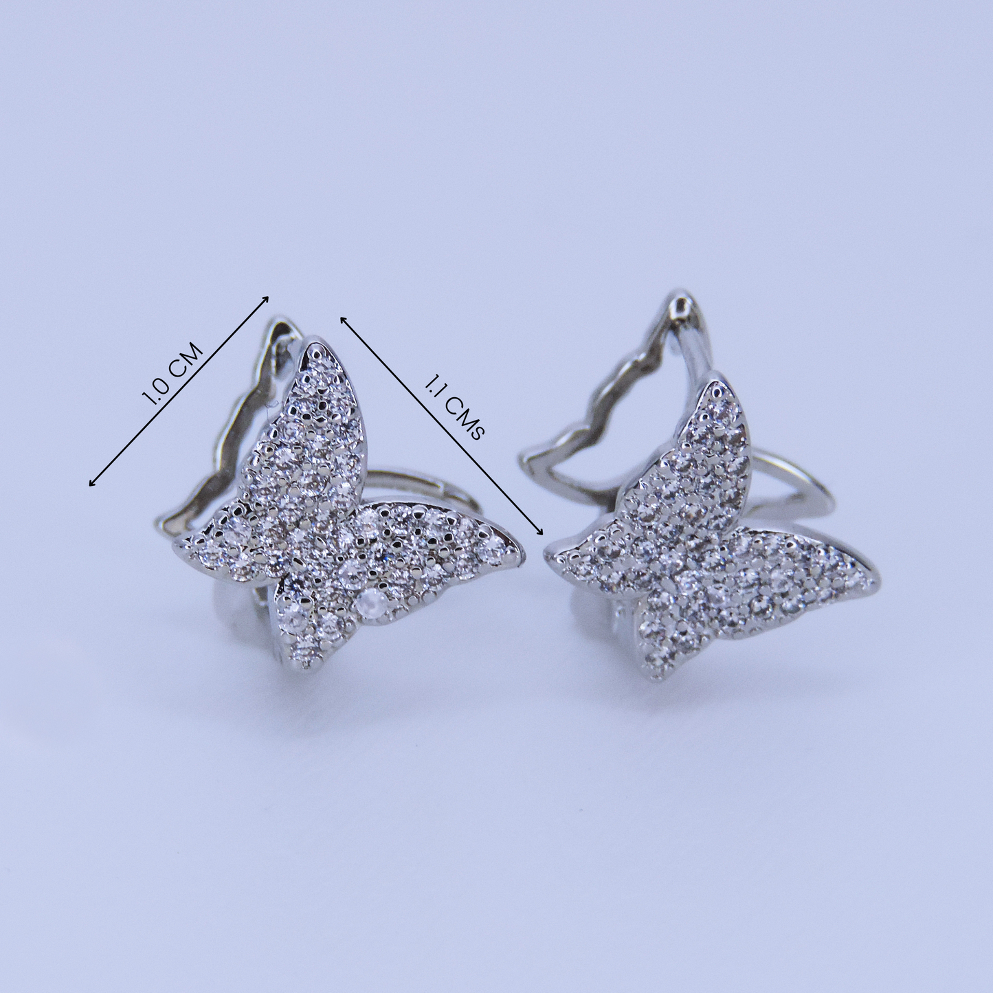 Aretes De Grapa Mariposas Brillantes