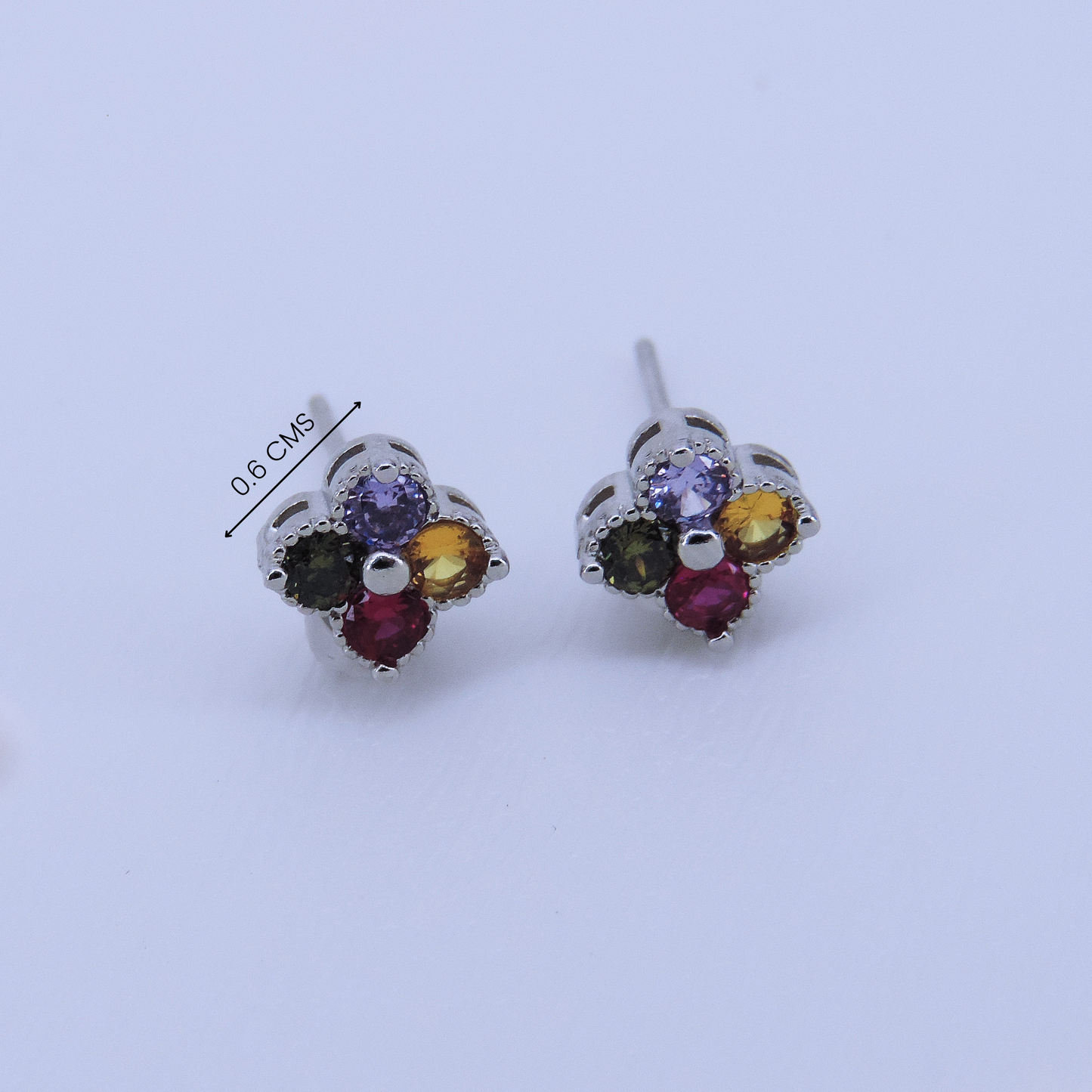 Aretes De Botón De Colores