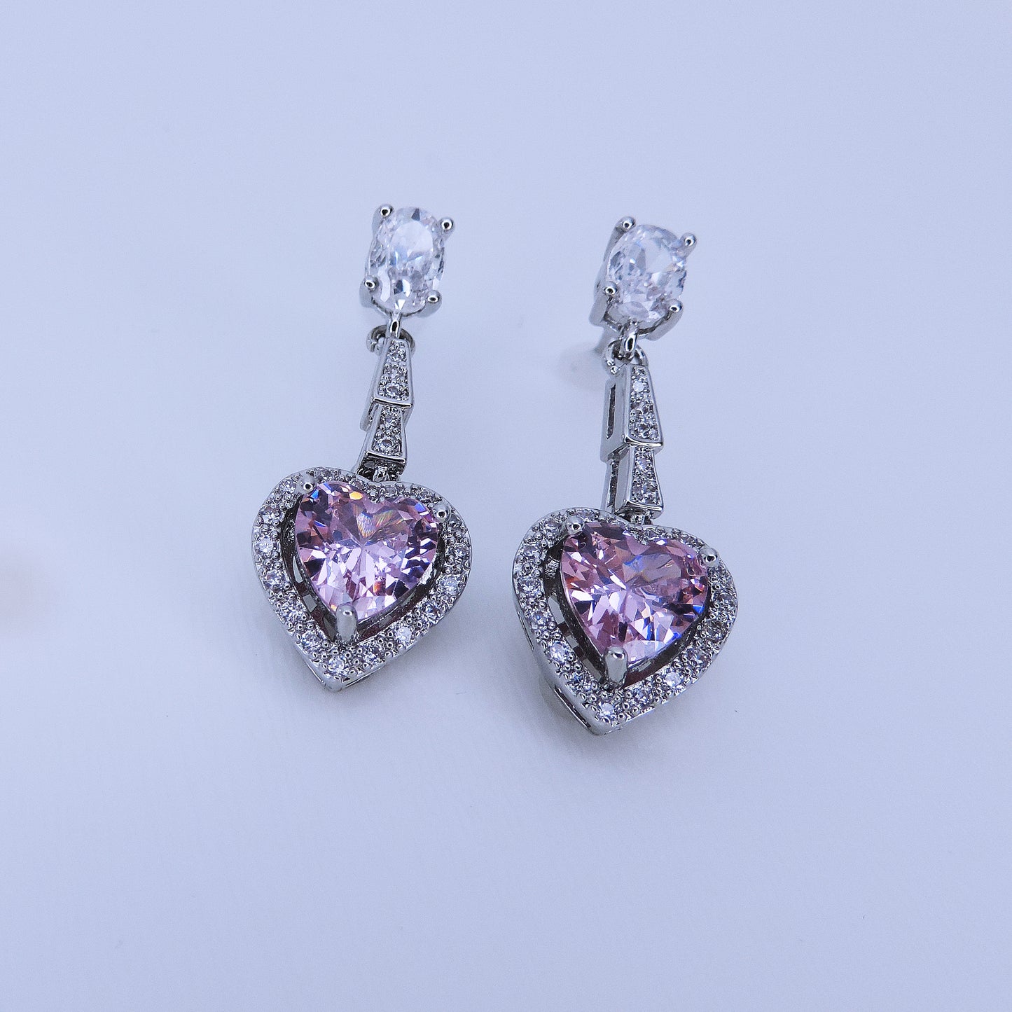 Aretes Colgantes Con Piedra De Corazón Rosa Brillantes