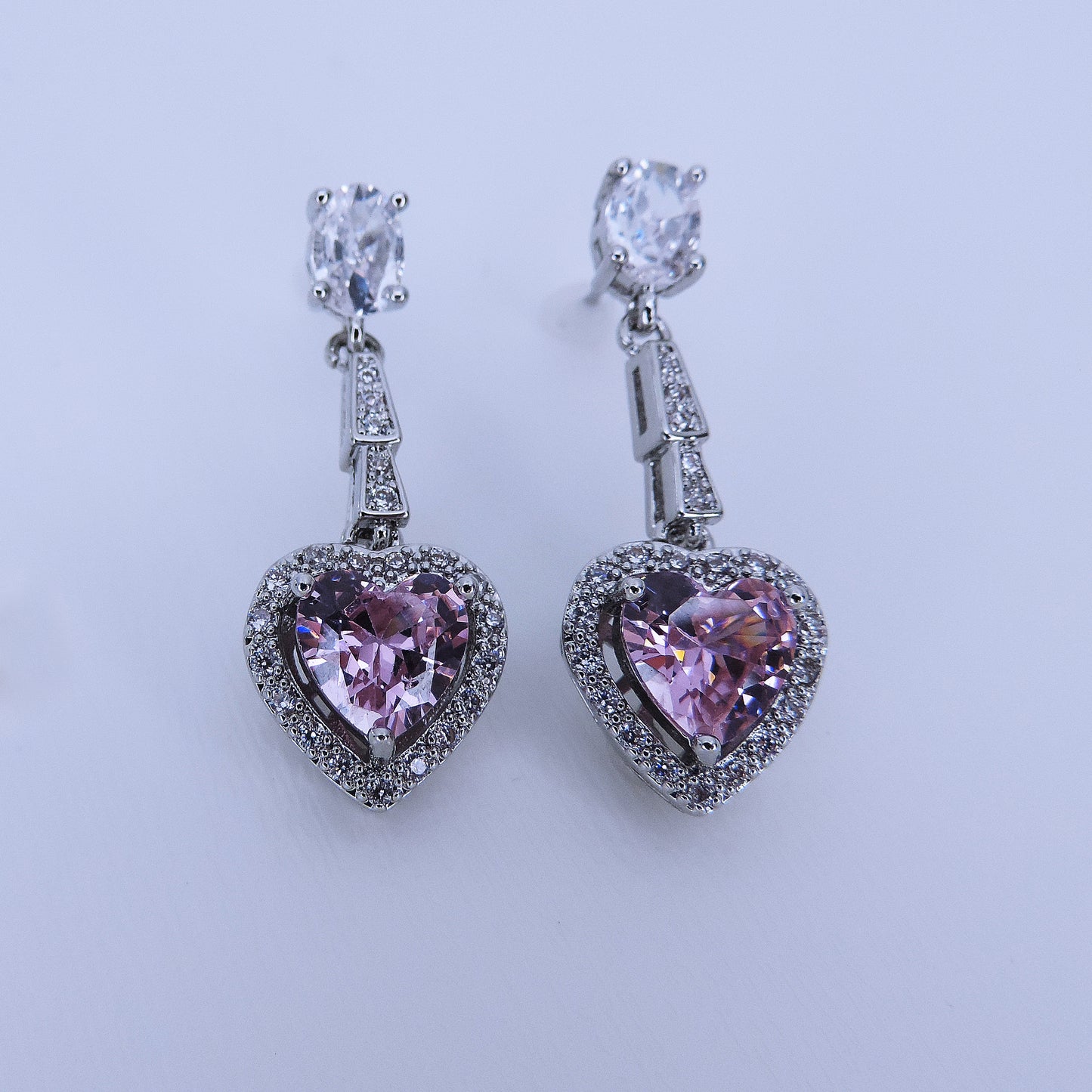 Aretes Colgantes Con Piedra De Corazón Rosa Brillantes