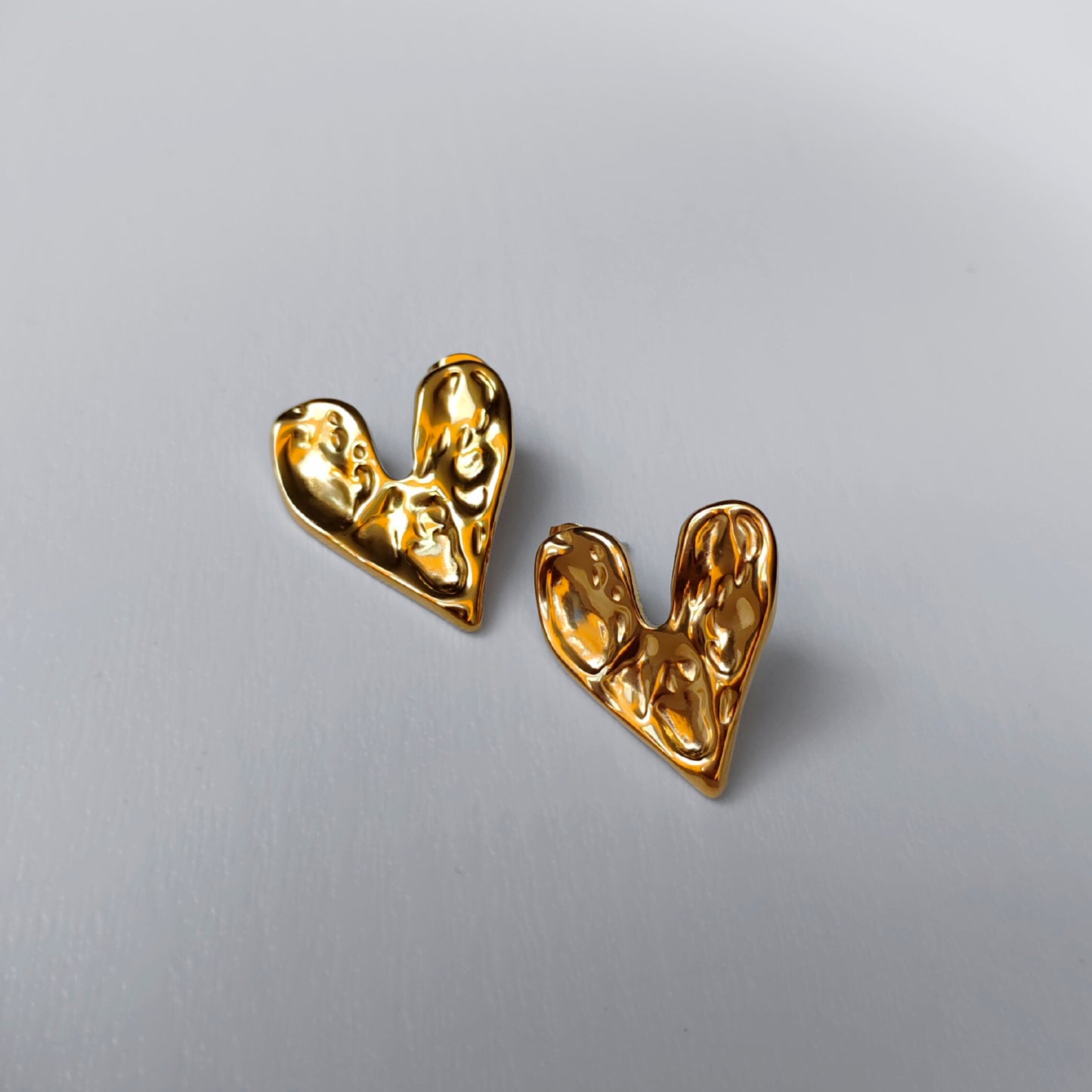 Aretes De Corazón Irregular